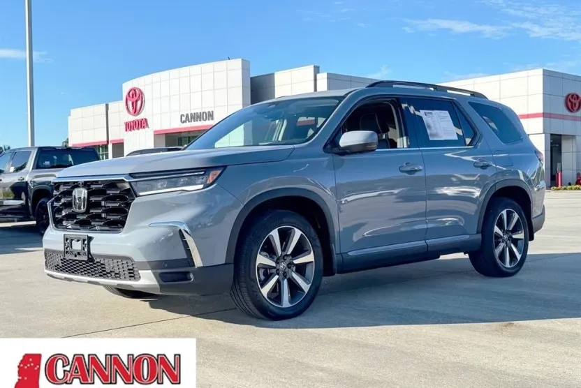 2025 Honda Pilot Elite photo 1