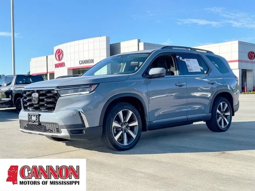 2025 Honda Pilot Elite photo 1