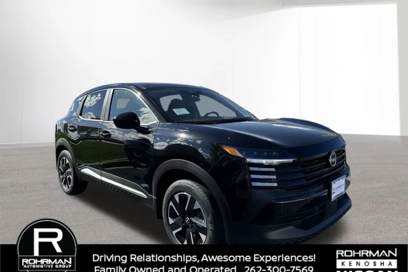 2025 Nissan Kicks SV photo 1