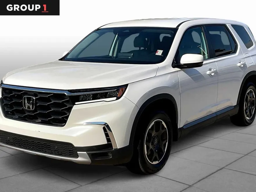 2025 Honda Pilot EX-L photo 1