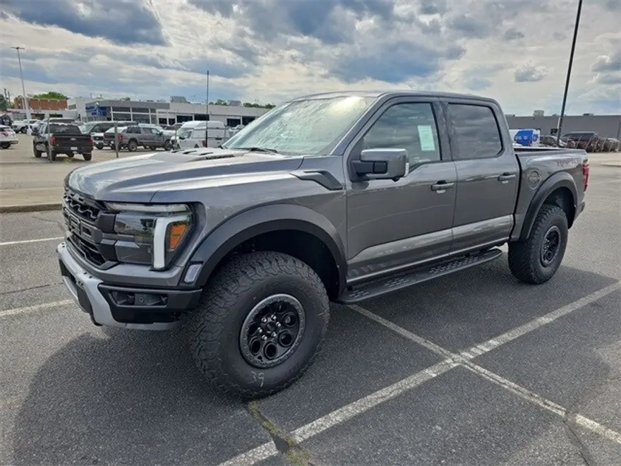 2025 Ford F-150 Raptor photo 1