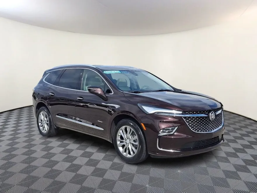 2022 Buick Enclave Avenir photo 1