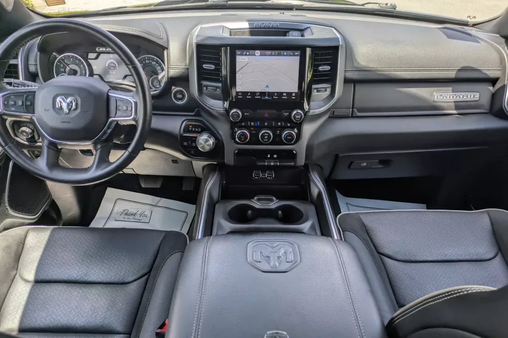 2024 Ram 1500 Laramie photo 1