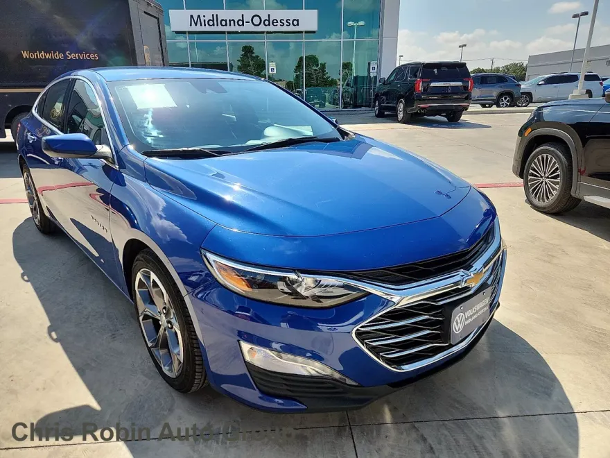 2023 Chevrolet Malibu 1LT photo 1