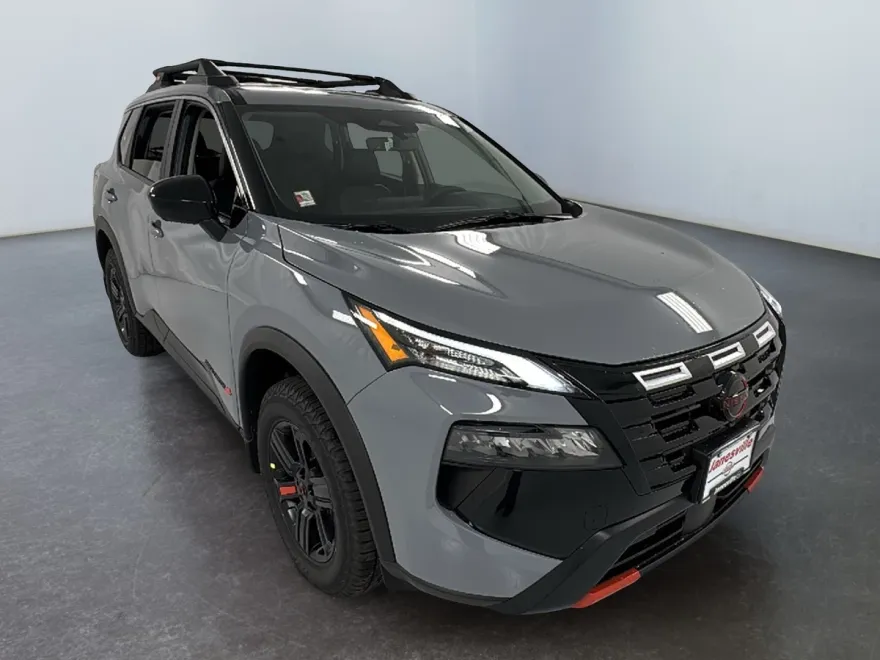 2026 Nissan Rogue SV photo 1