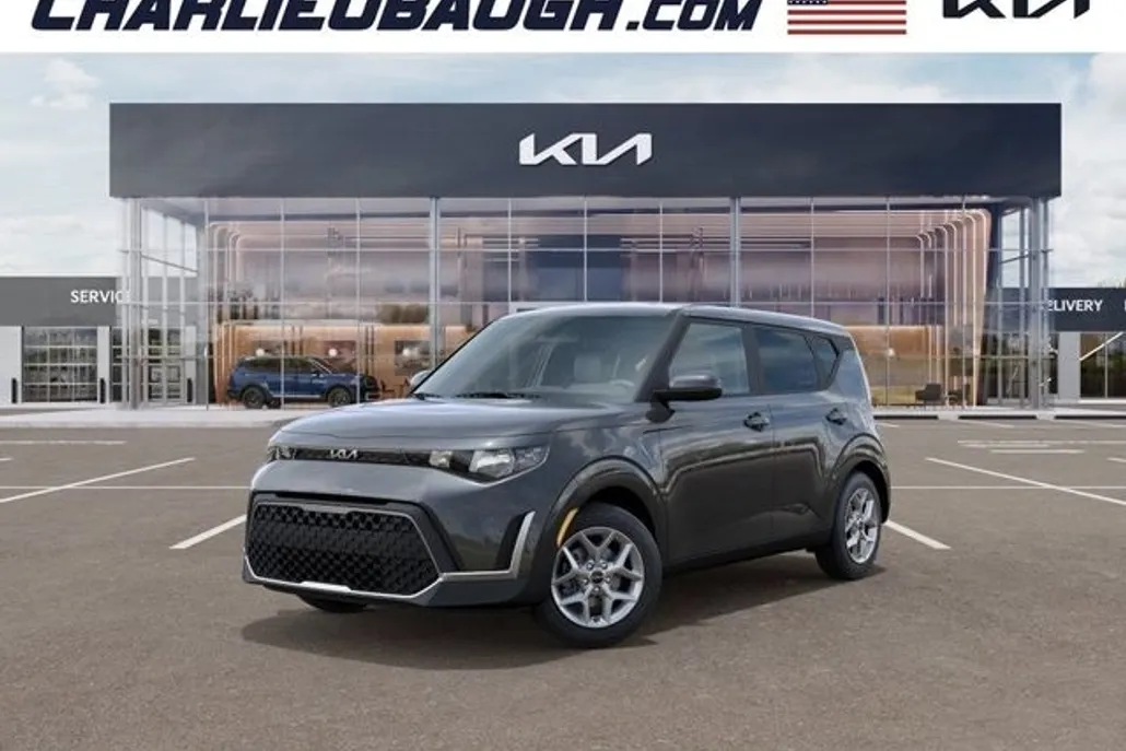 2025 Kia Soul LX photo 1