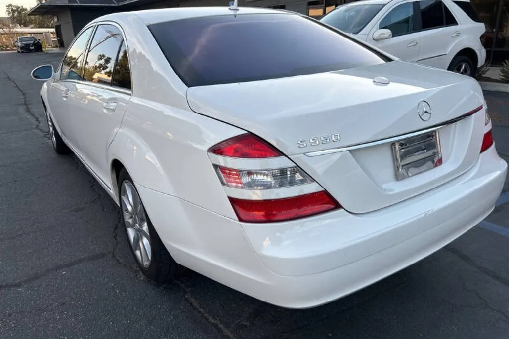 2007 Mercedes Benz S 550 photo 1