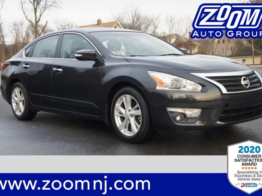 2014 Nissan Altima 2.5 SV photo 1