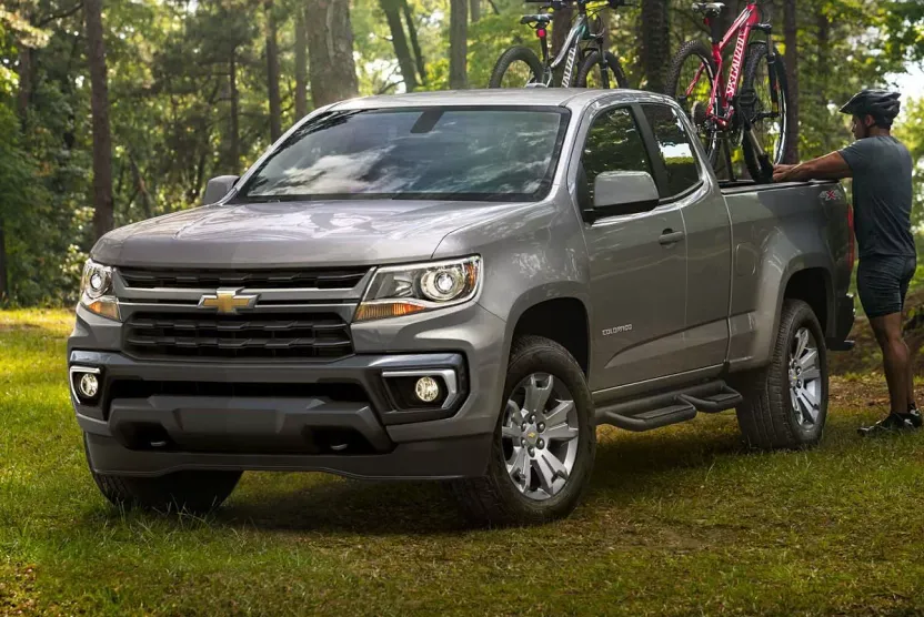 2022 Chevrolet Colorado LT photo 1