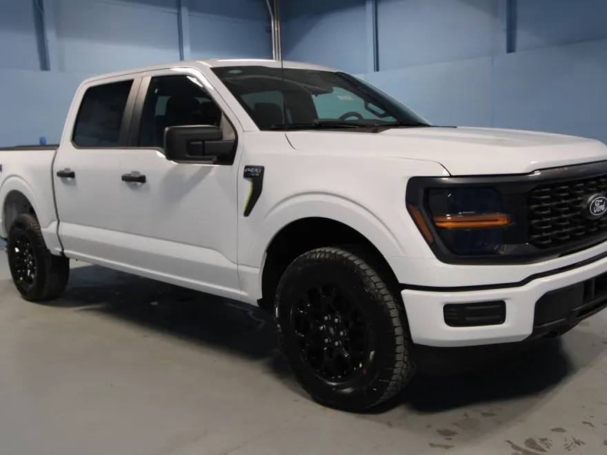 2025 Ford F-150 STX photo 1