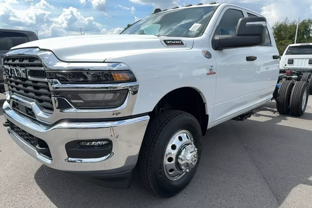 2026 Ram 3500 Tradesman photo 1