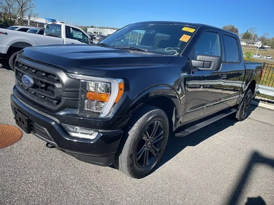 2022 Ford F-150 XLT photo 1