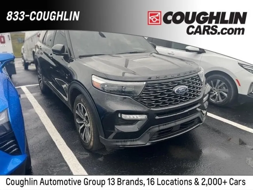 2022 Ford Explorer ST-Line photo 1