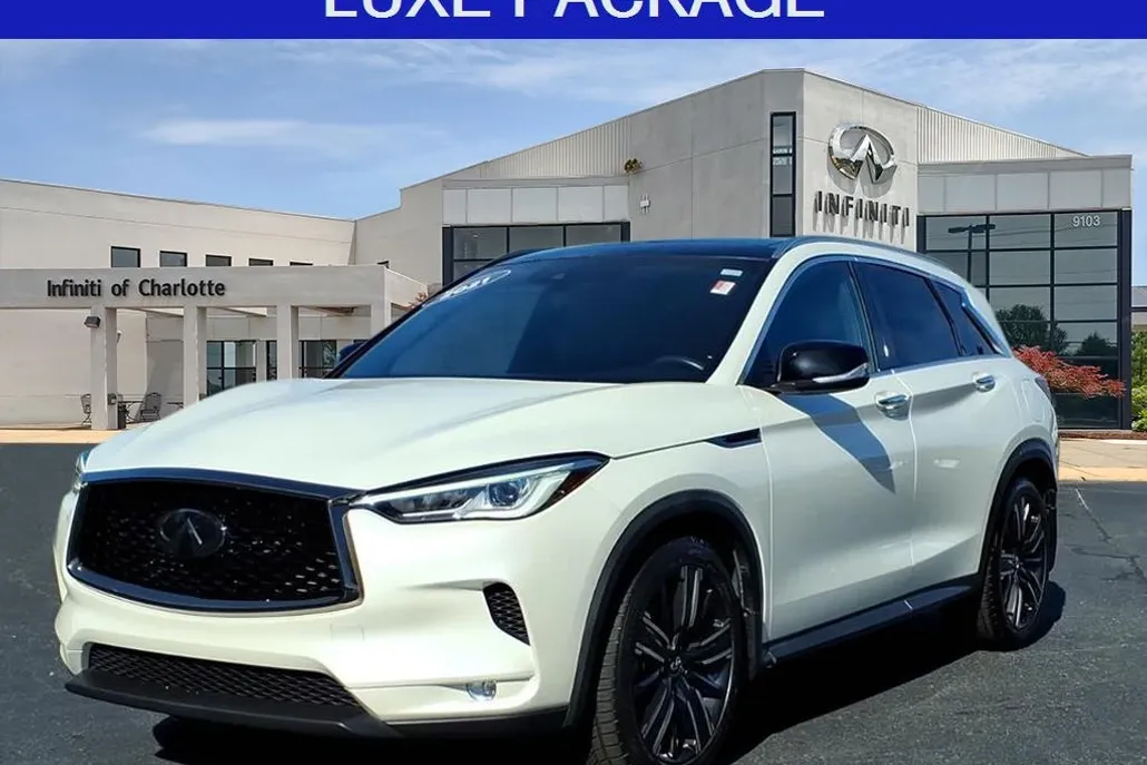 2021 Infiniti QX50 Luxe photo 1