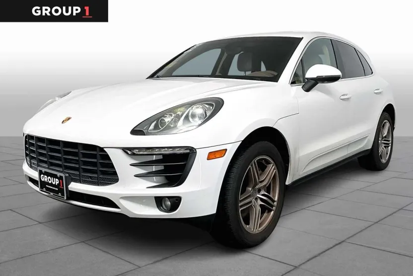 2015 Porsche Macan S photo 1