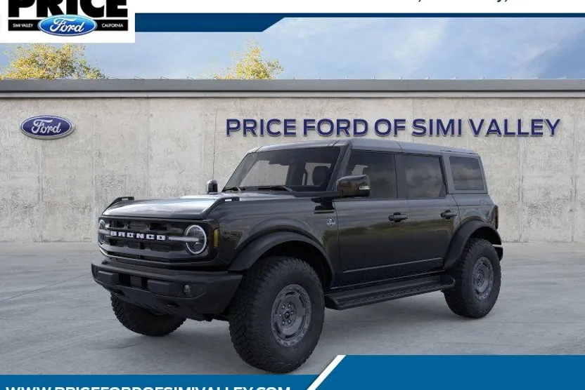 2025 Ford Bronco Outer Banks photo 1