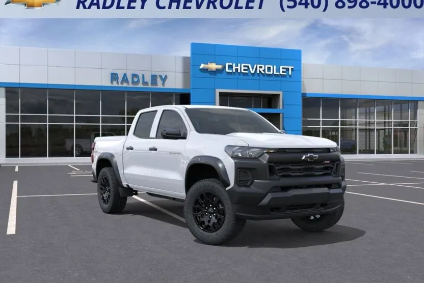 2026 Chevrolet Colorado Trail Boss photo 1