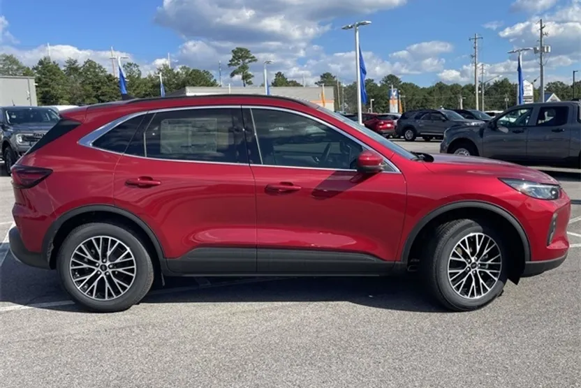 2025 Ford Escape Plug-In Hybrid Base photo 1