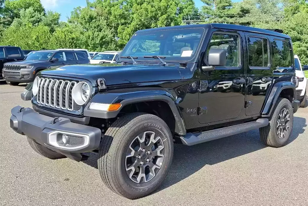 2025 Jeep Wrangler Sahara photo 1