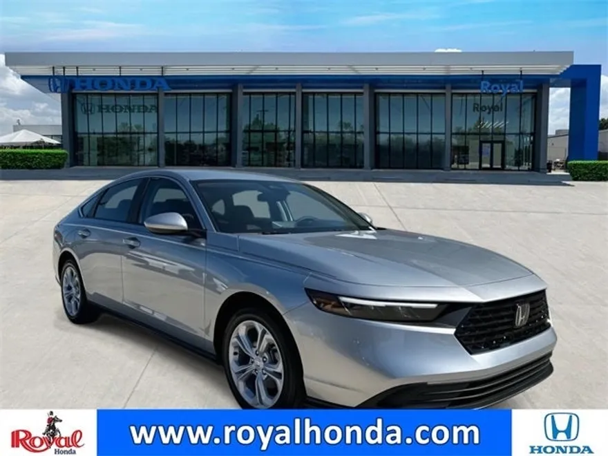 2025 Honda Accord LX photo 1