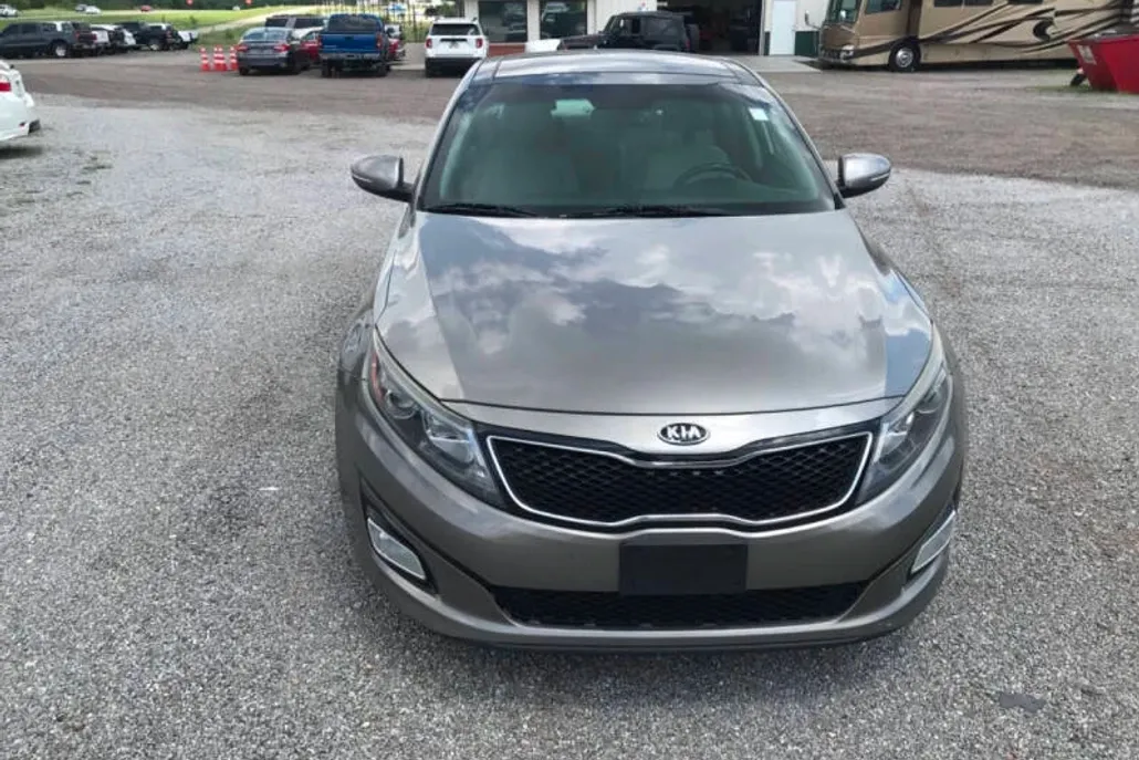 2014 Kia Optima EX photo 1