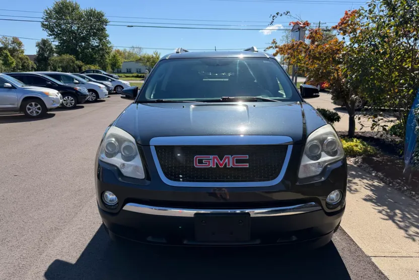 2012 Gmc Acadia SLT photo 1