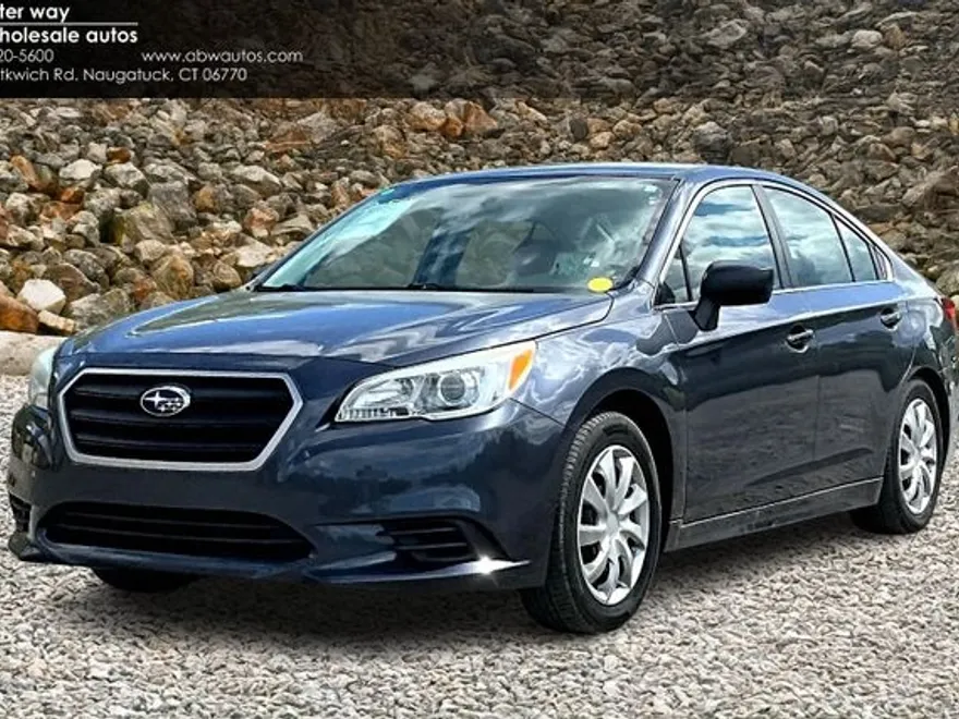 2016 Subaru Legacy 2.5i photo 1