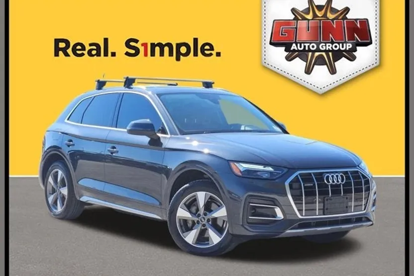 2023 Audi Q5 Premium photo 1