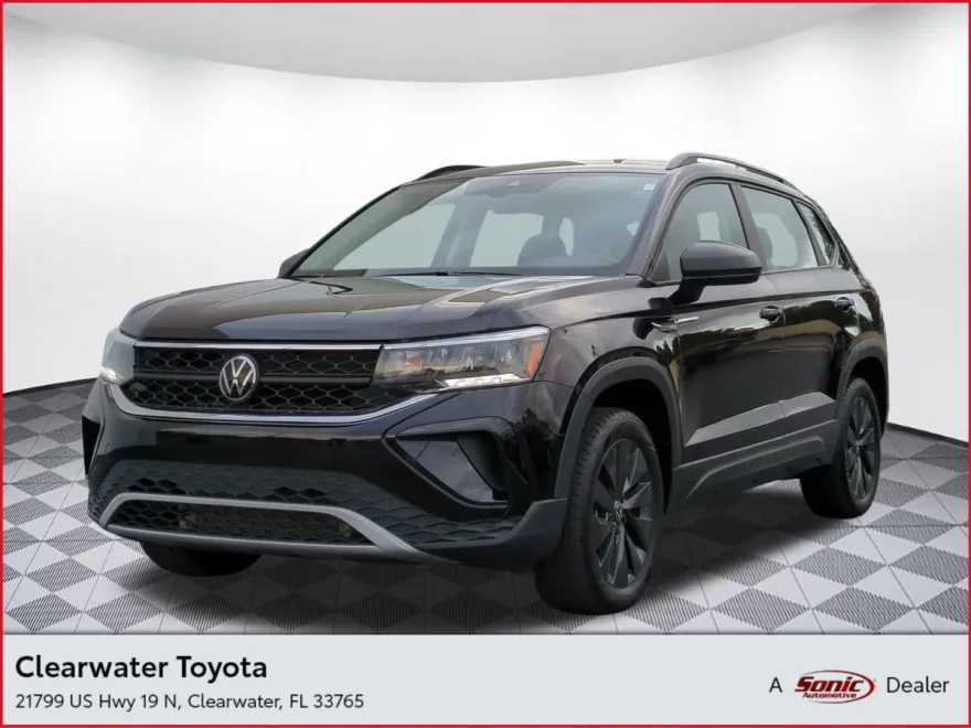 2024 Volkswagen Taos S photo 1