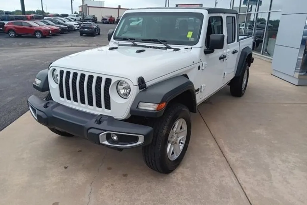 2023 Jeep Gladiator Sport photo 1