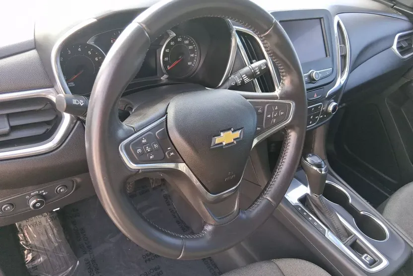 2020 Chevrolet Equinox photo 1