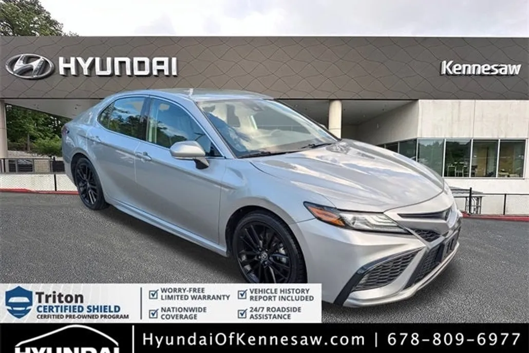 2023 Toyota Camry XSE photo 1