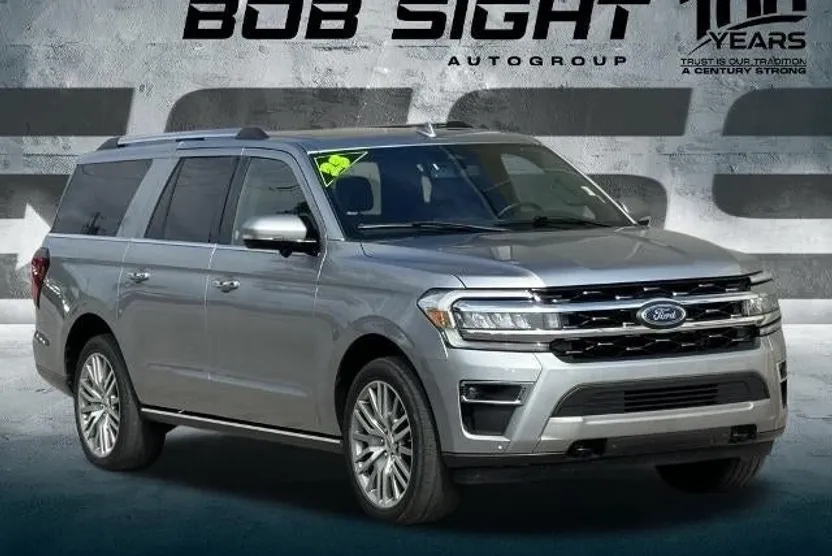 2023 Ford Expedition MAX Limited photo 1