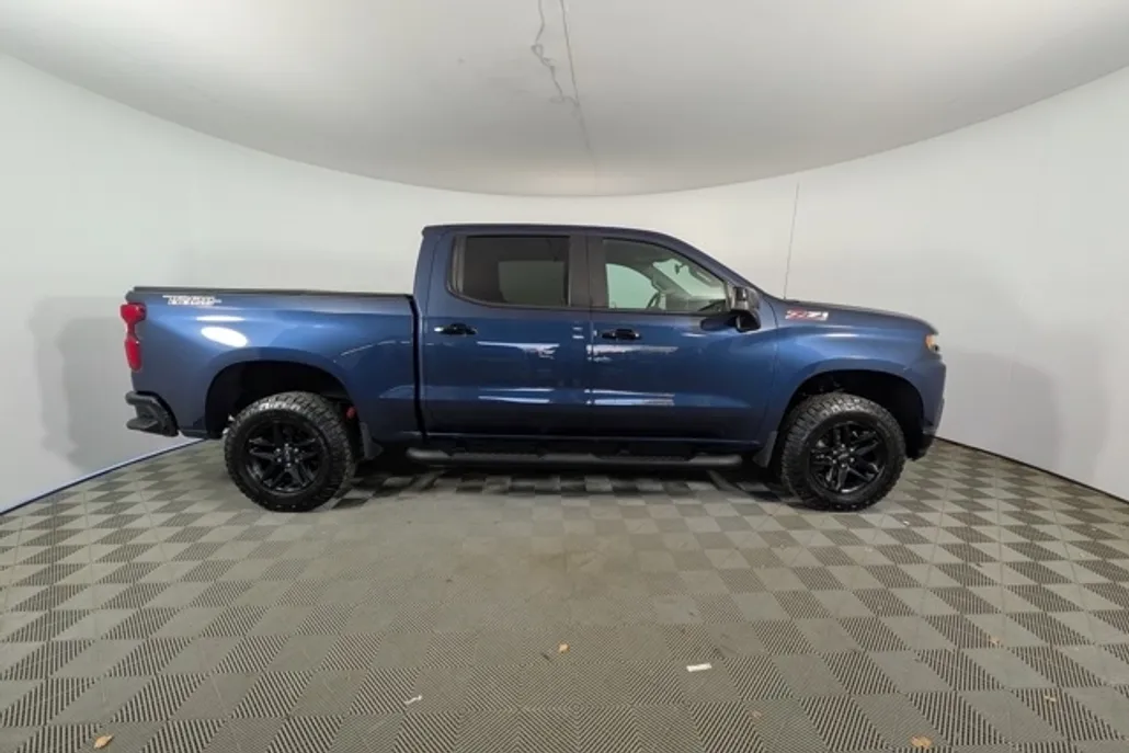 2022 Chevrolet Silverado 1500 LT Trail Boss photo 1