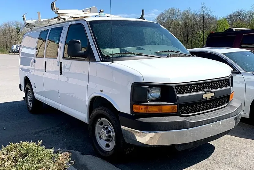 2014 Chevrolet Express 2500 photo 1