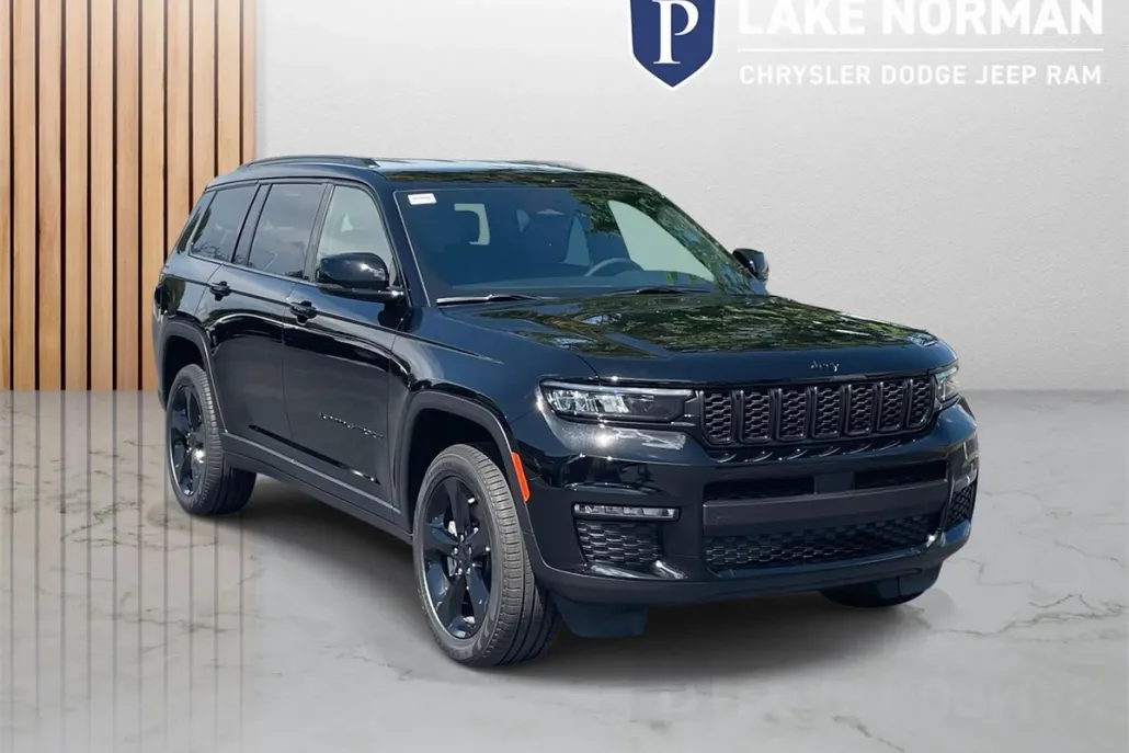 2025 Jeep Grand Cherokee Limited photo 1