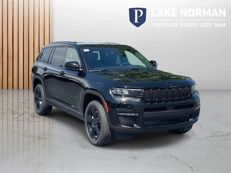 2025 Jeep Grand Cherokee Limited photo 1