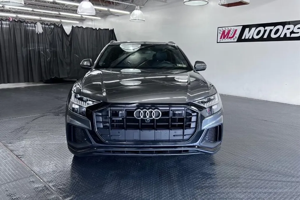 2019 Audi Q8 line Prestige photo 1