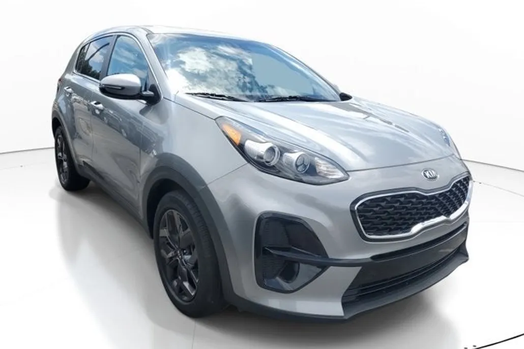 2022 Kia Sportage LX photo 1