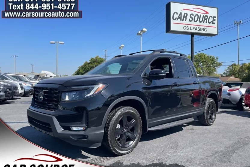 2023 Honda Ridgeline Black Edition photo 1