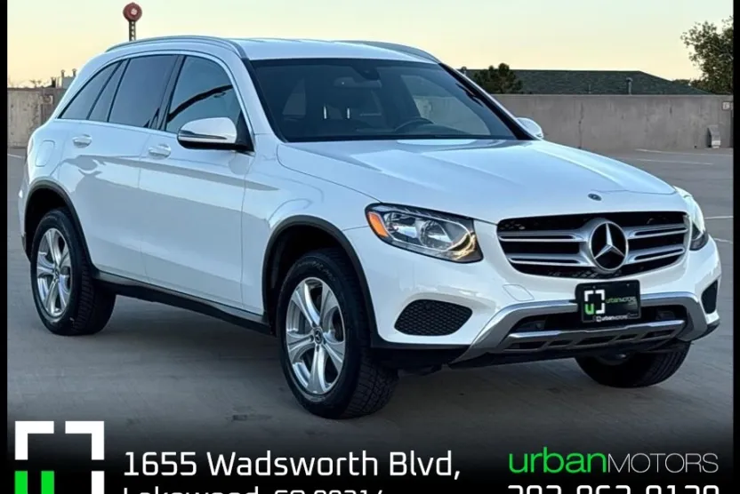 2018 Mercedes Benz GLC 300 photo 1