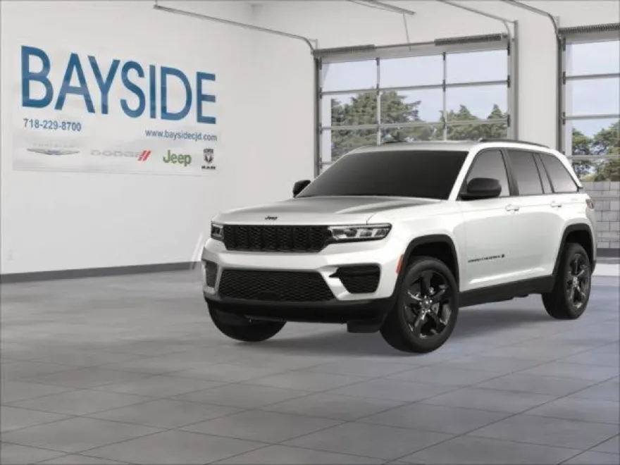 2025 Jeep Grand Cherokee Altitude photo 1