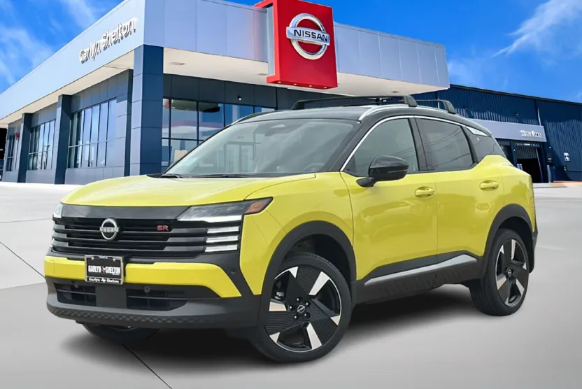 2025 Nissan Kicks SR photo 1