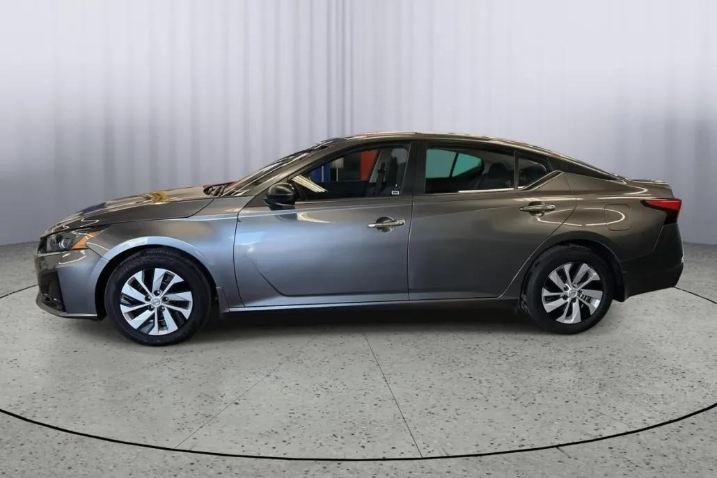 2024 Nissan Altima 2.5 S photo 1