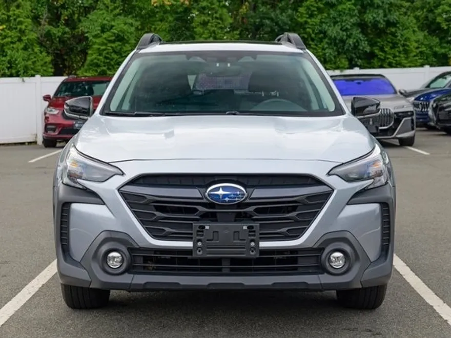 2023 Subaru Outback Premium photo 1