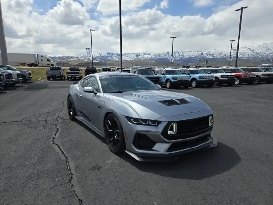 2024 Ford Mustang GT Premium photo 1