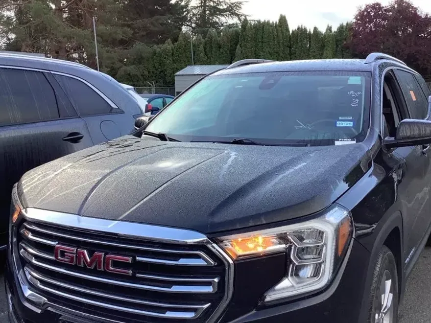 2024 Gmc Terrain SLT photo 1