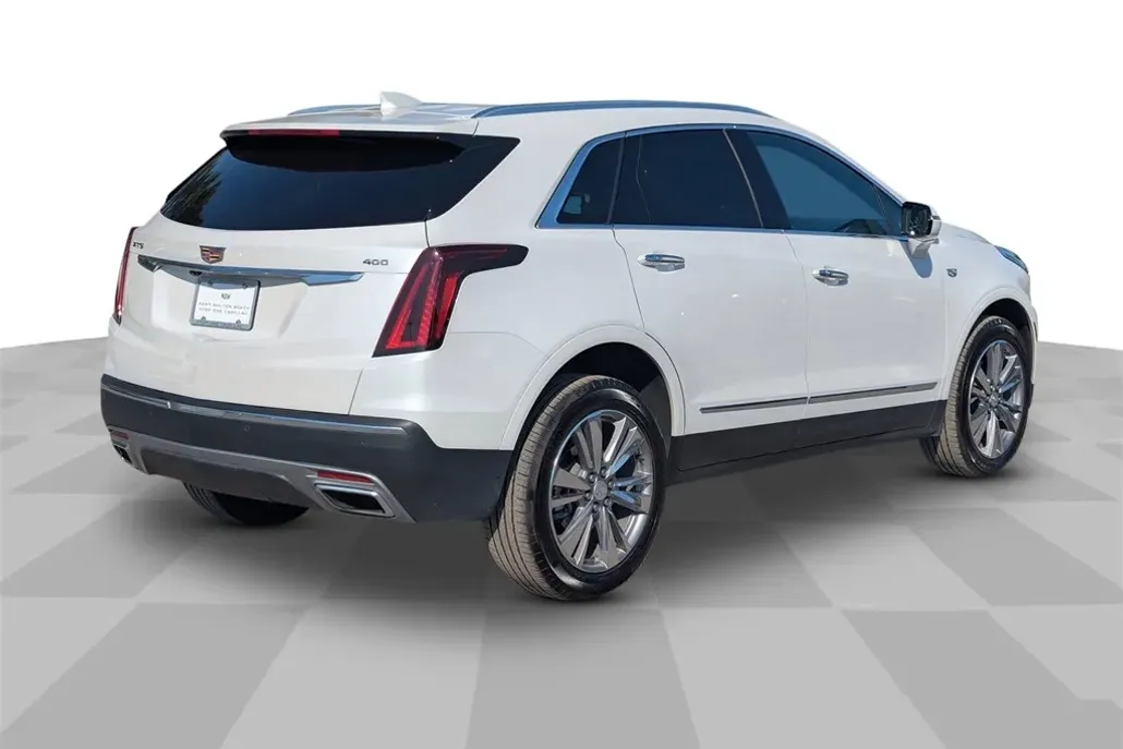 2025 Cadillac XT5 Premium Luxury photo 1