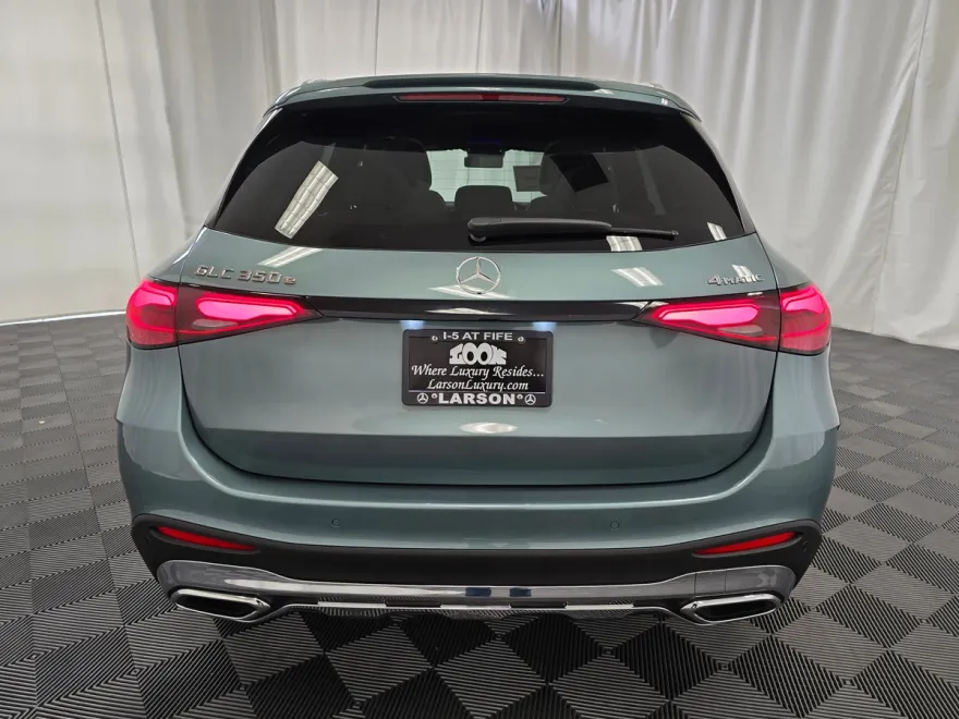2025 Mercedes Benz GLC 350e 4MATIC photo 1