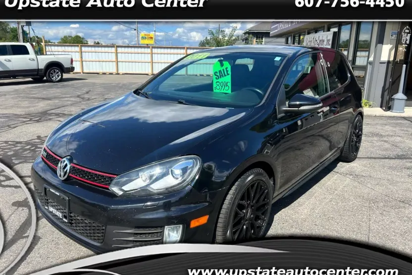 2011 Volkswagen Golf GTI photo 1